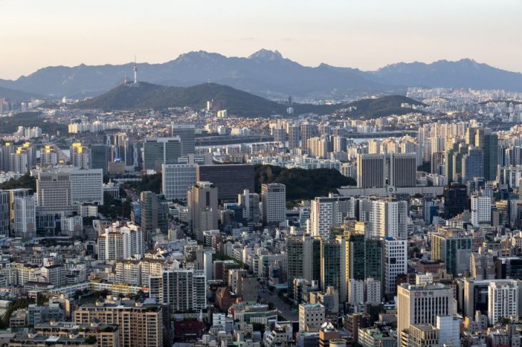 선순위 임차인이 있는 경매 물건에서 예상하지 못한 권리관계를 발견했을 때 대응 방향